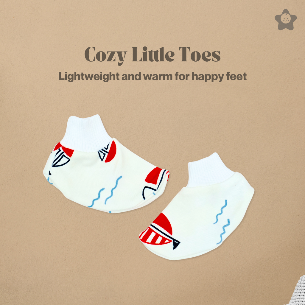 Kika Kiki Cap Mittens Booties Set - 100% Ultra Soft Cotton Combo Sailing Boats print